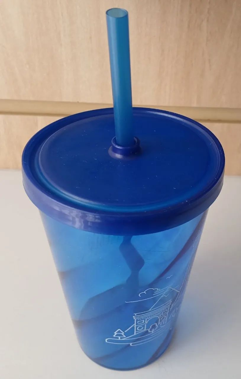 Copo plástico para água Refresco com tampa e canudo