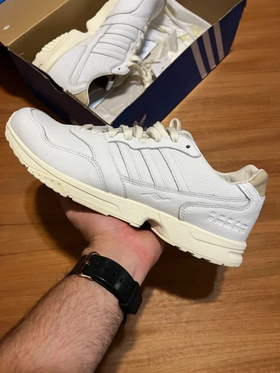 1000ベーシック　1000BASIC Tênis Adidas Zx 1000 Branco - Calçados - Jardim Iguaçu, Maringá