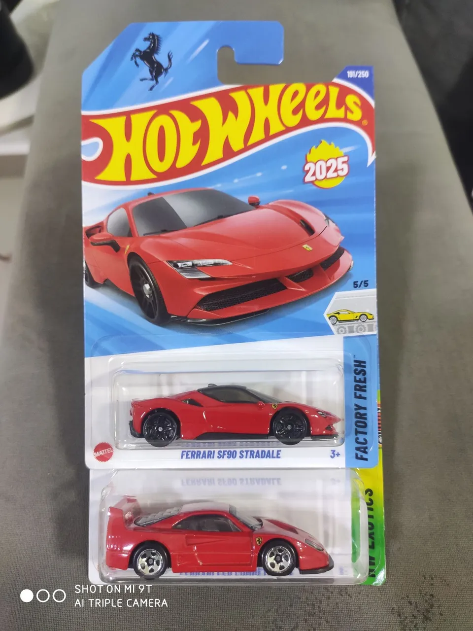 Hot Wheels Ferrari SF90 Stradale + F40 - Coleção