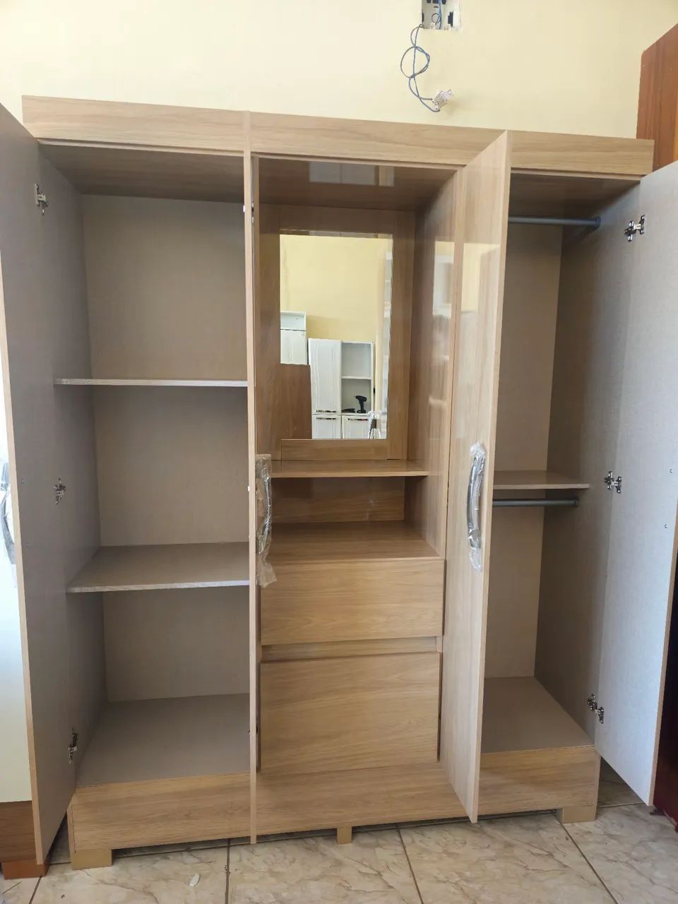 Guarda roupa novo - Foto 2