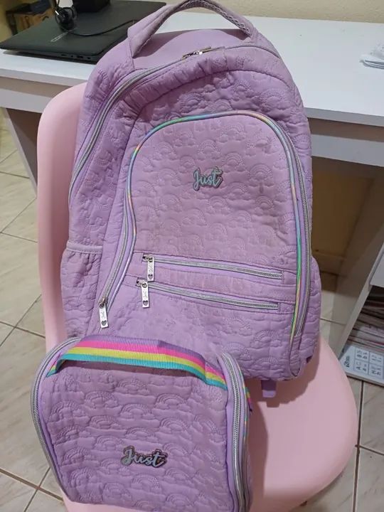 Mochila JUST com lancheira 