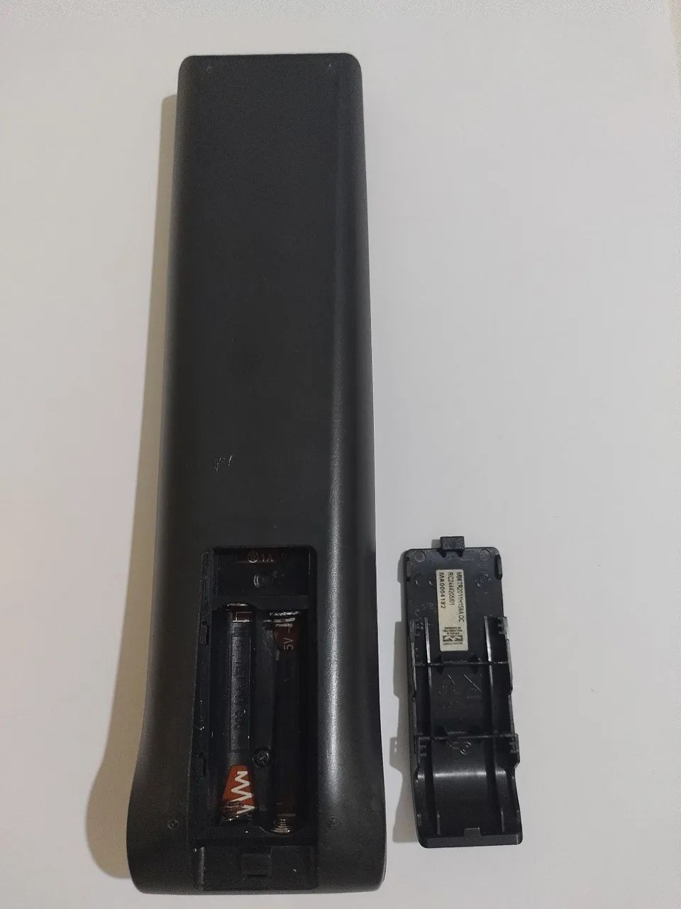 Controle Remoto AOC Original Usado - Foto 2