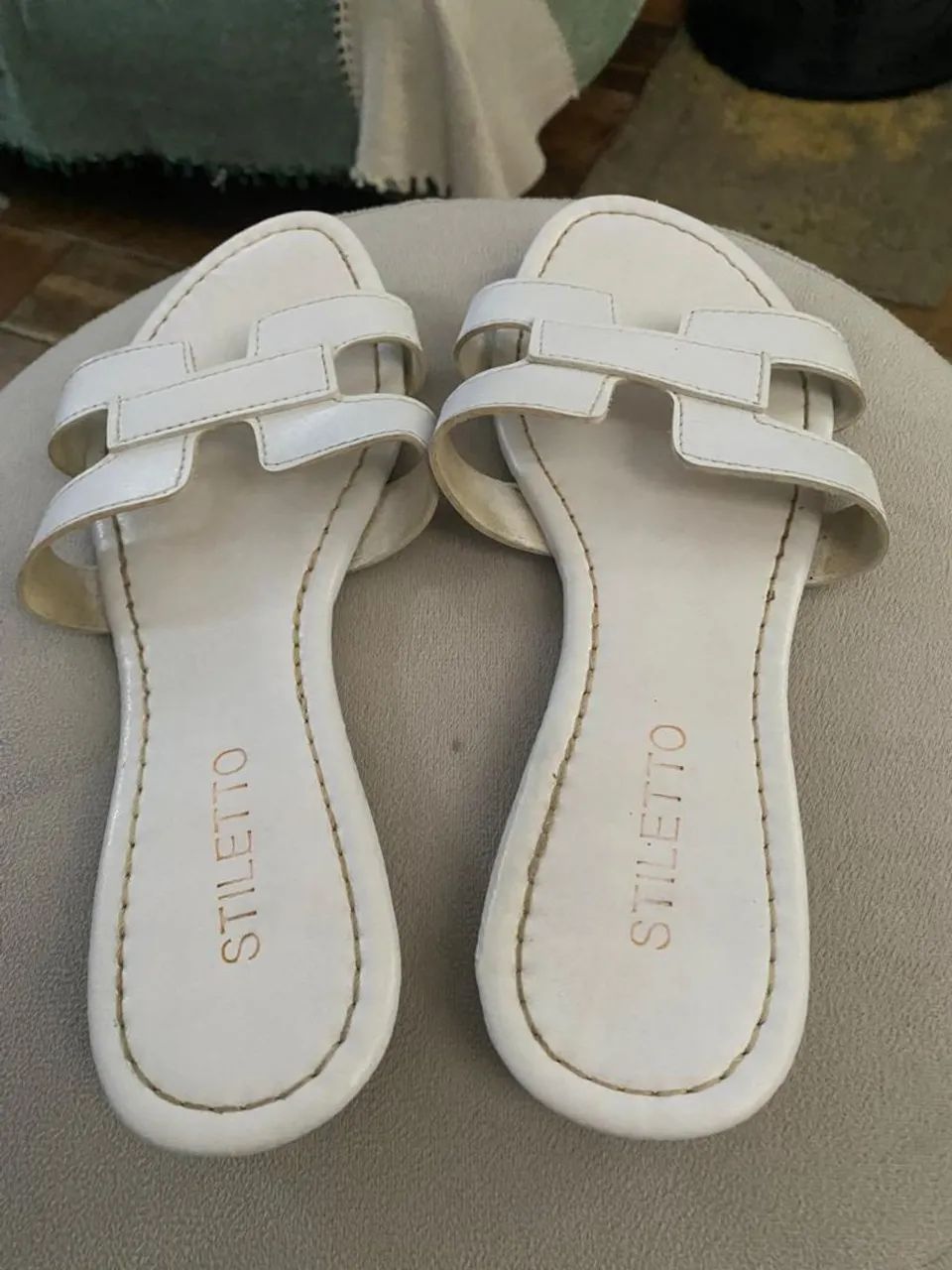 Sandália Rasteira STILETTO 