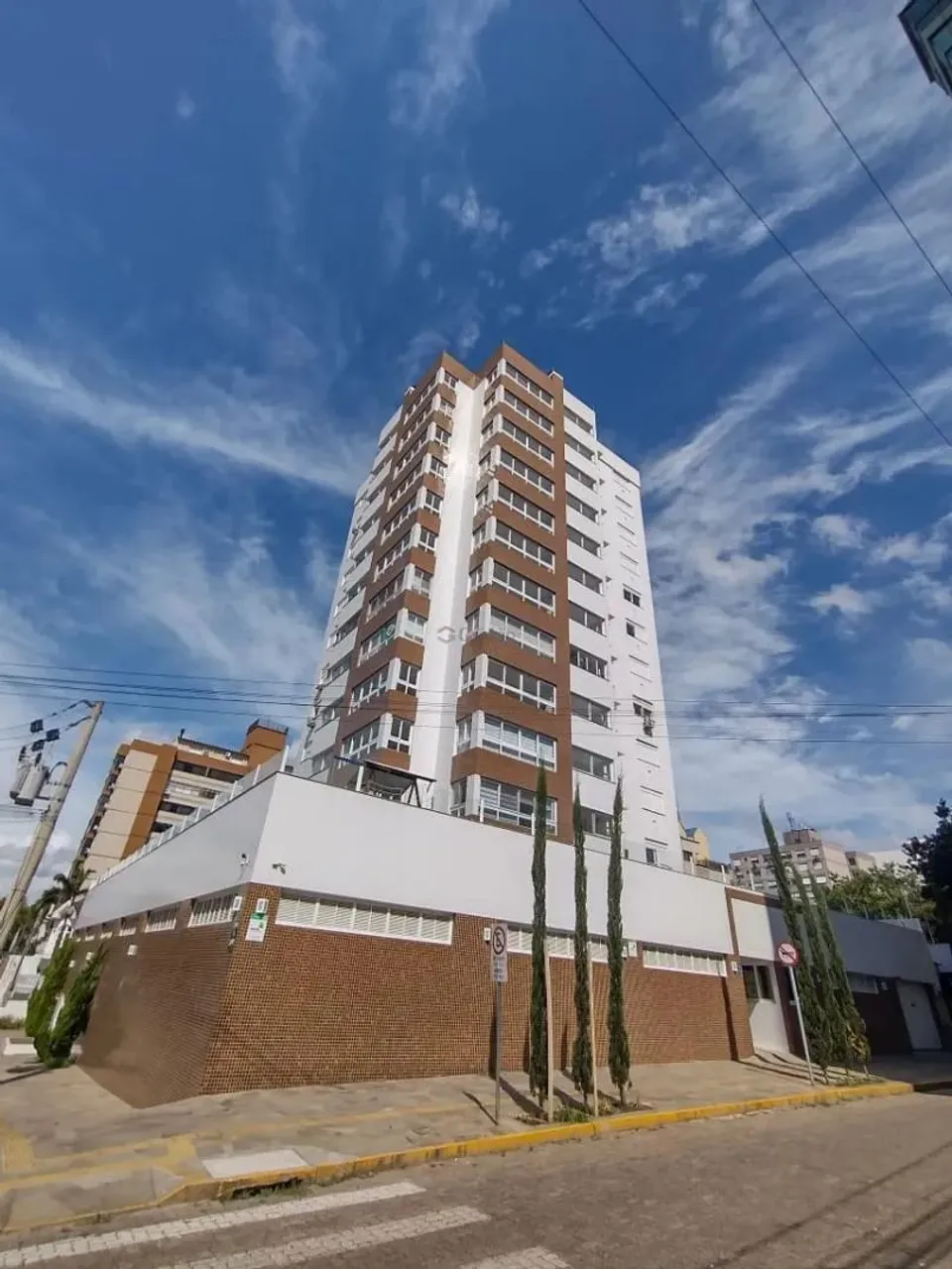 Apartamento com 3 Quartos e Mobiliado à Venda no Centro de Canoas REF: G4331