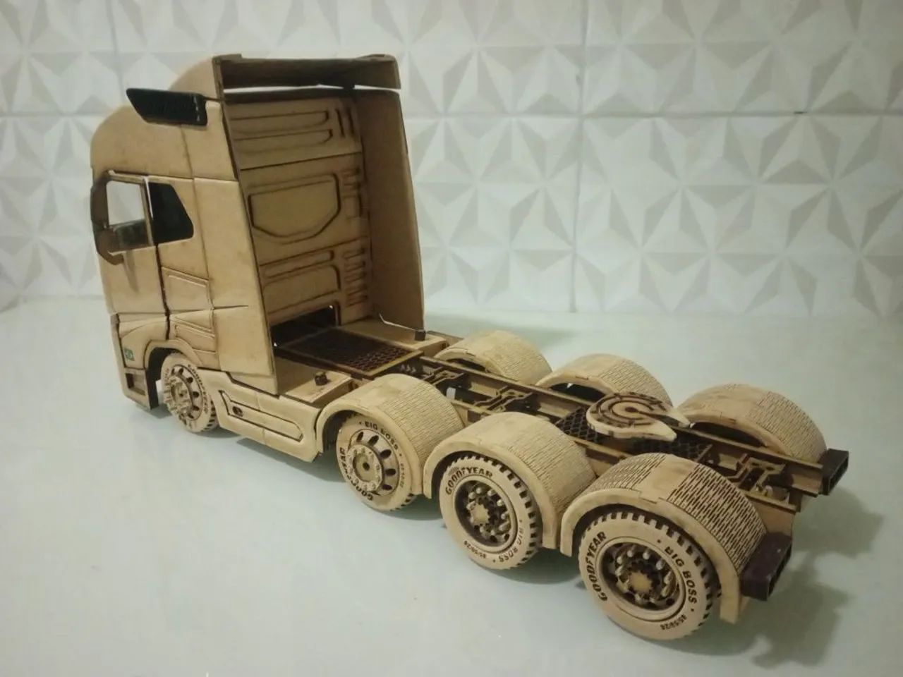 Miniaturas feita em madeira MDF PVC  - Foto 2