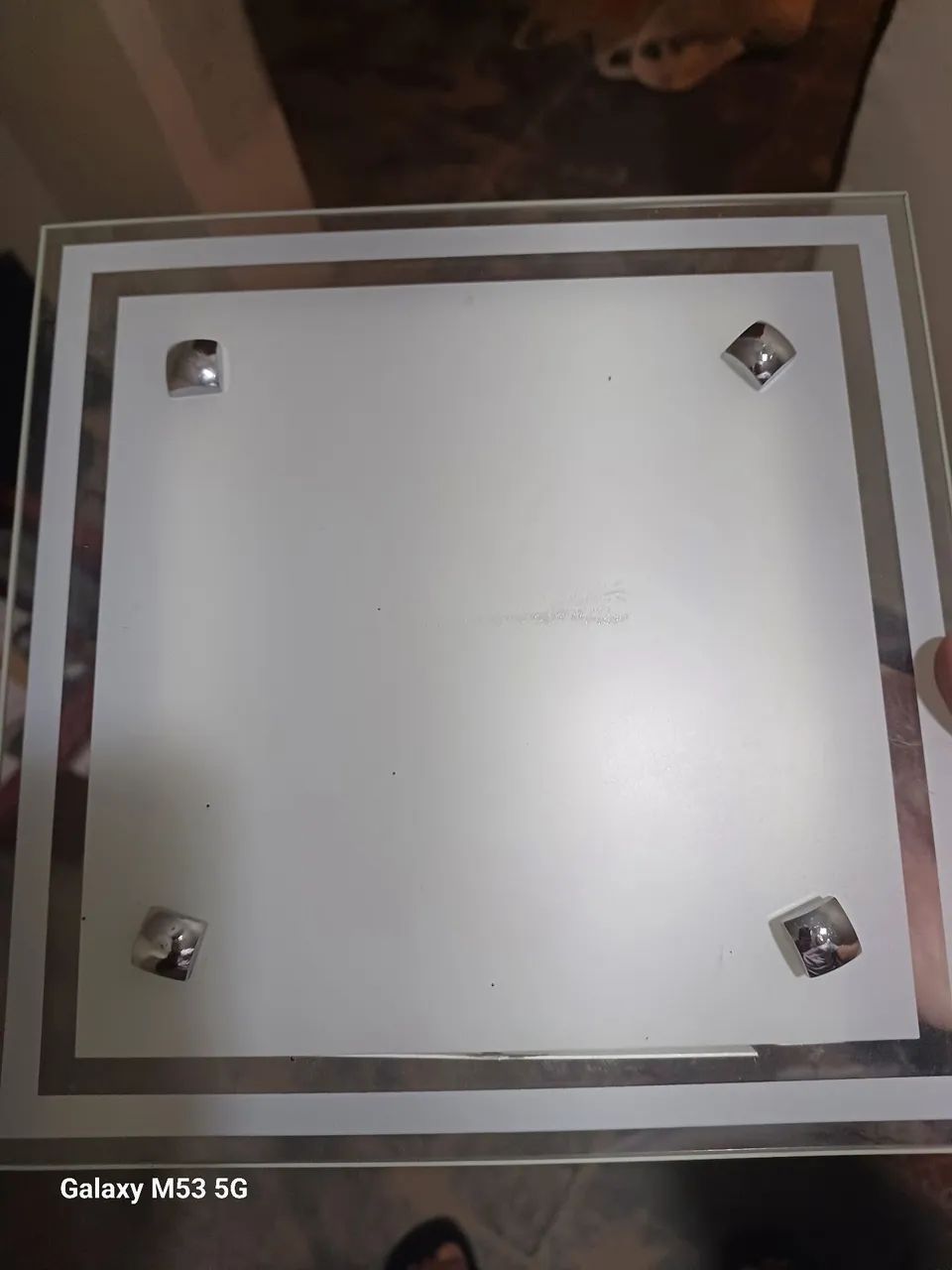 Lustre de vidro branco 
