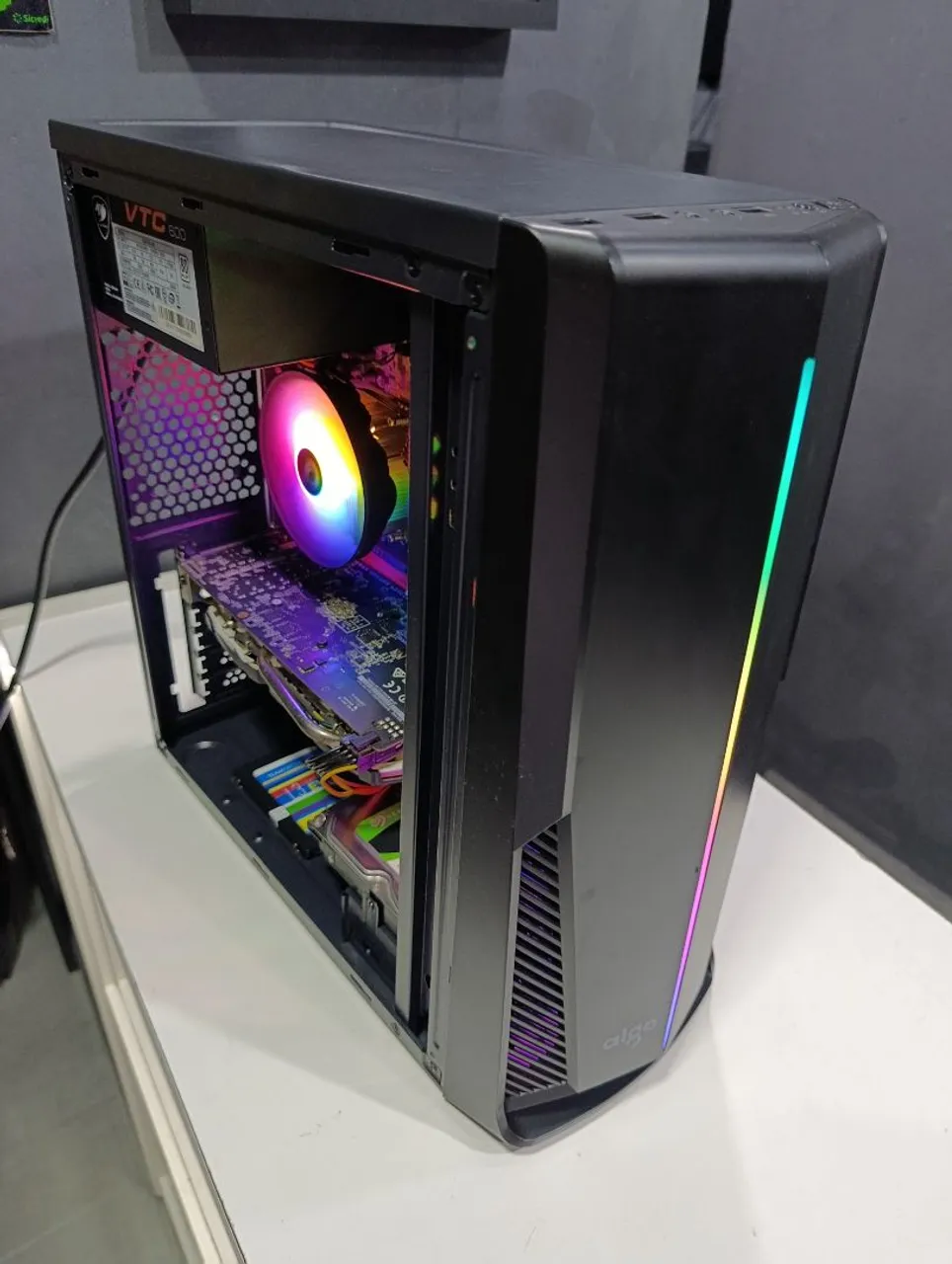 PC Gamer com LED RGB - Desempenho Imbatível!