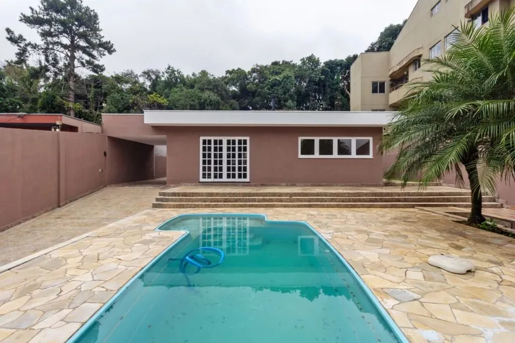 Casa Comercial para alugar por R$ 6000.00, 215.00 m2 - VISTA ALEGRE - CURITIBA/PR