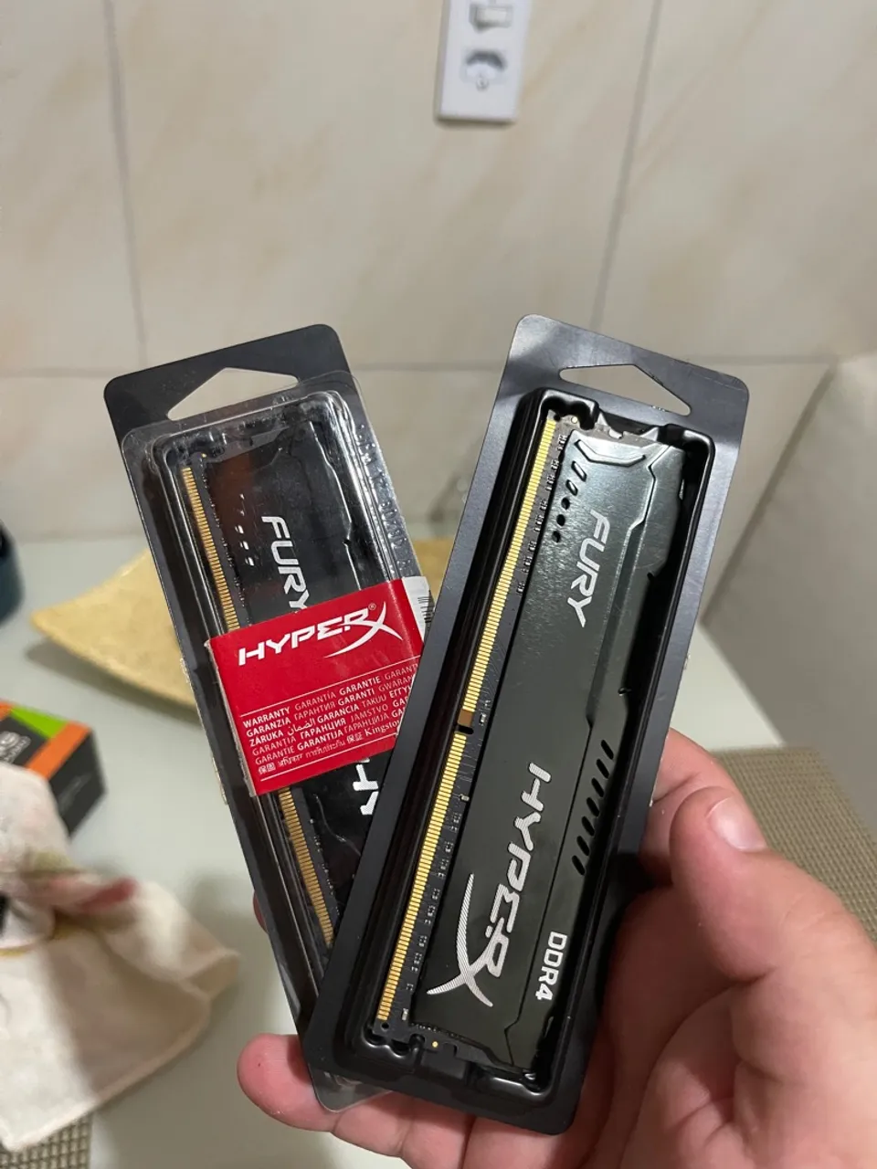 Memória RAM 8GB DDR4