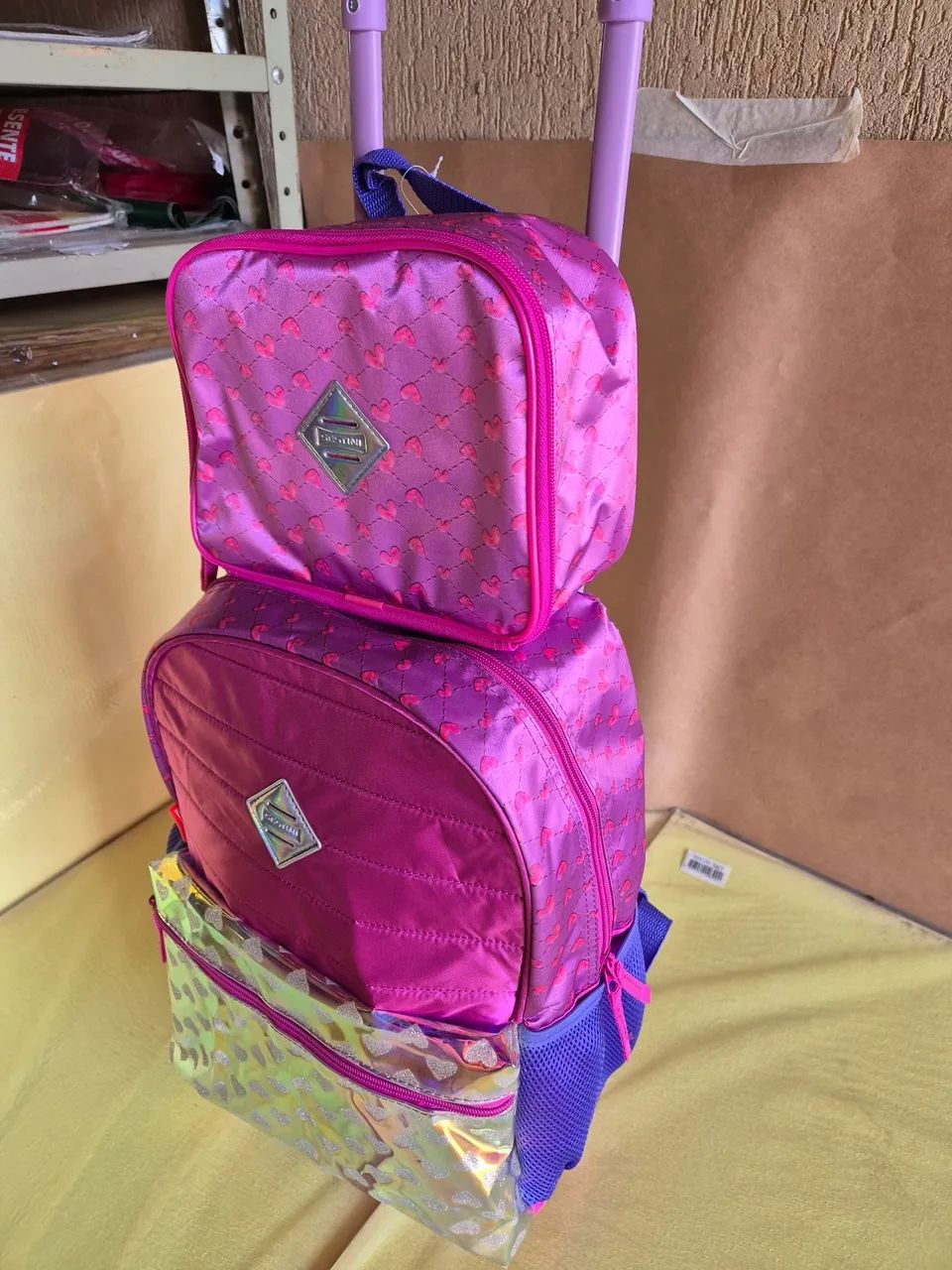 Mochila de Rodinhas Infantil Sestini - Rosa - Foto 3
