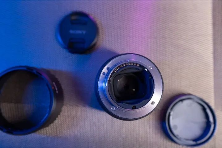 Lente Sony 50mm f/1.8 - Foto 4