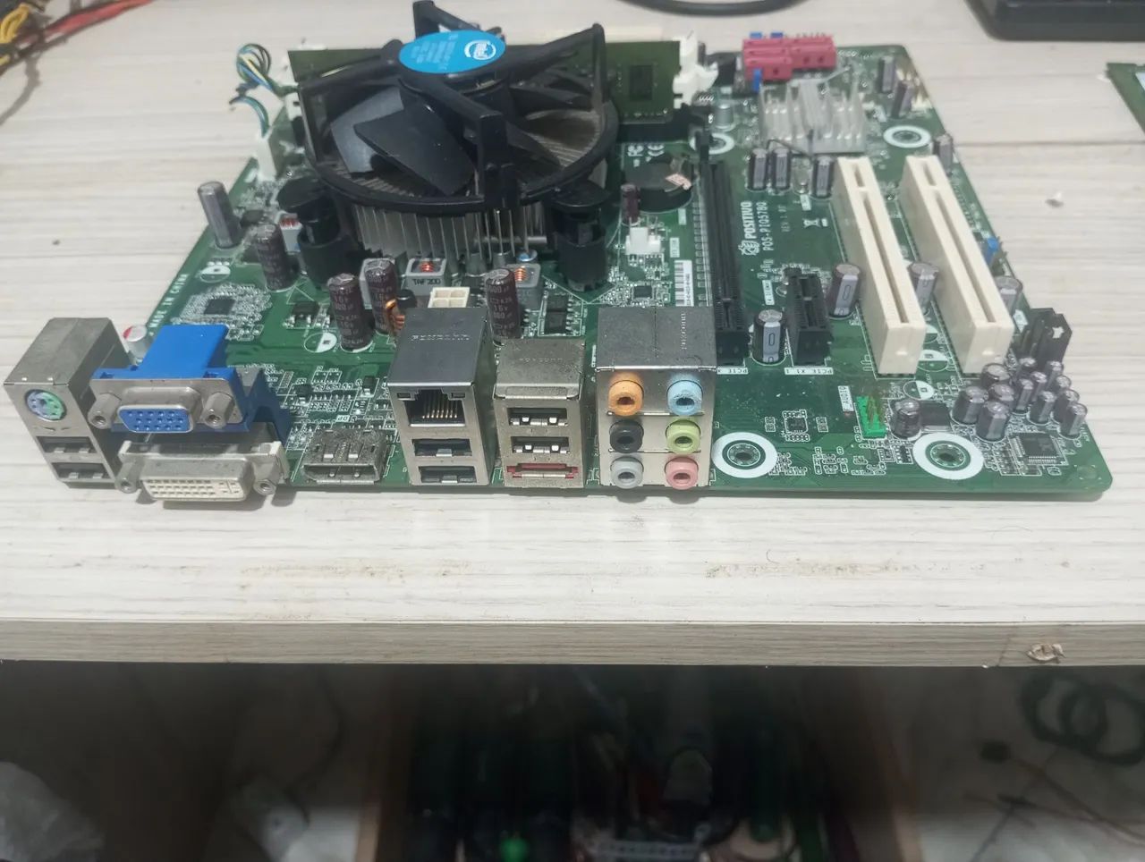 Placa mãe I5 1° Geração+ 4gb memória. e outras peças  - Foto 2