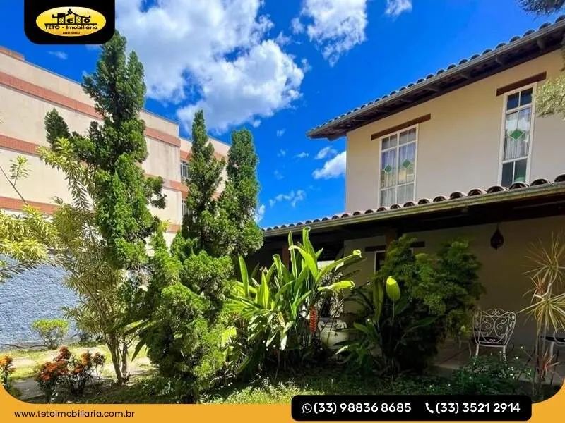 Excelente casa residencial localizada no Centro