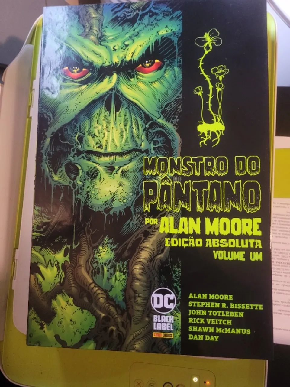 Monstro Do Pântano Por Alan Moore Vol. 1 - Edição Absoluta
