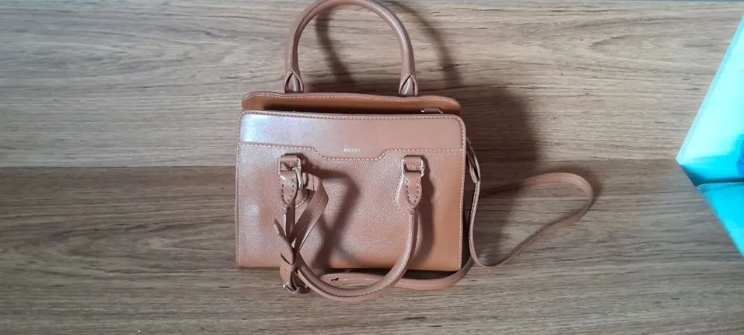 Nova Original Bolsa arezzo de couro marrom - Foto 4