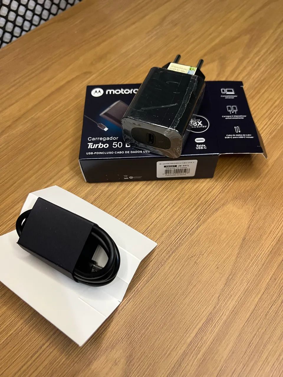 Carregador de parede turbopower 50w usb-c carga rápida  - Foto 4