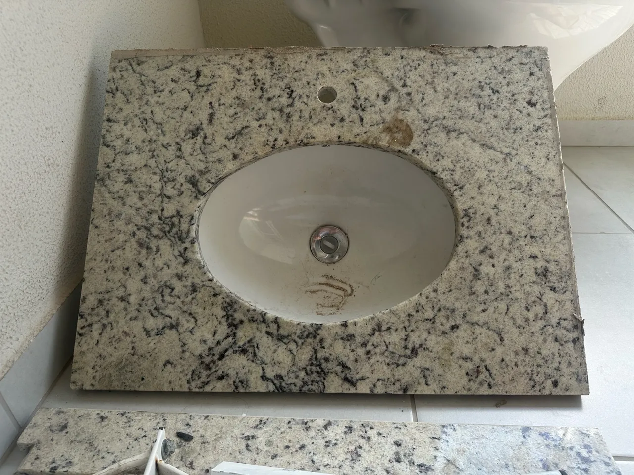 Cuba de granito para banheiro