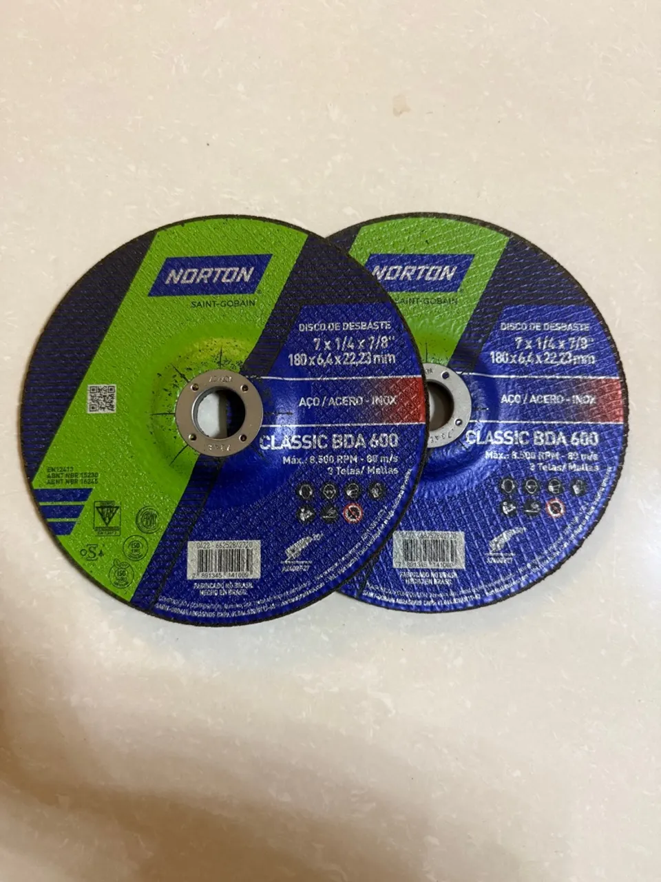 Disco de Desbaste Norton 7x1/4x7/8 180x6,4x22,23mm