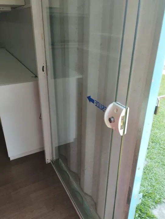 CONTAINER 20 PÉS - PRONTO PARA LOJA OU ESCRITÓRIO - TODO MOBILIADO E CLIMATIZADO!! - Foto 6