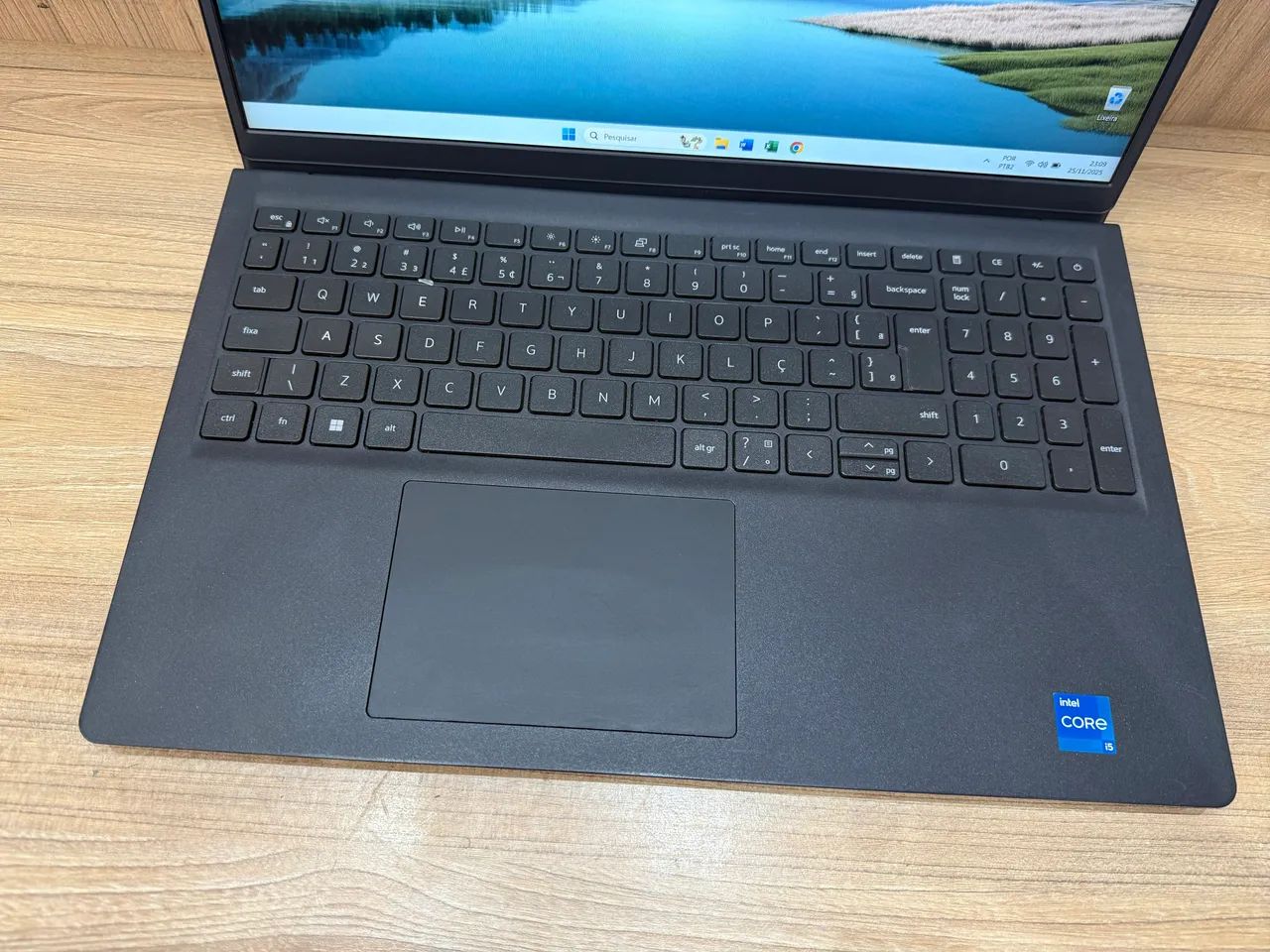 DELL i5 11ª GERAÇÃO - 16GB - SSD 256GB - TELA 120hz - Notebooks