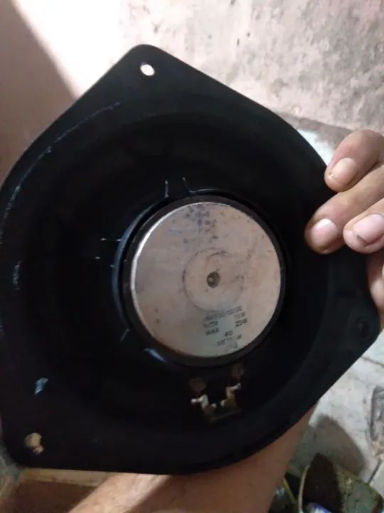 Vendo auto falantes  perfeita condições 100 reais  - Foto 6