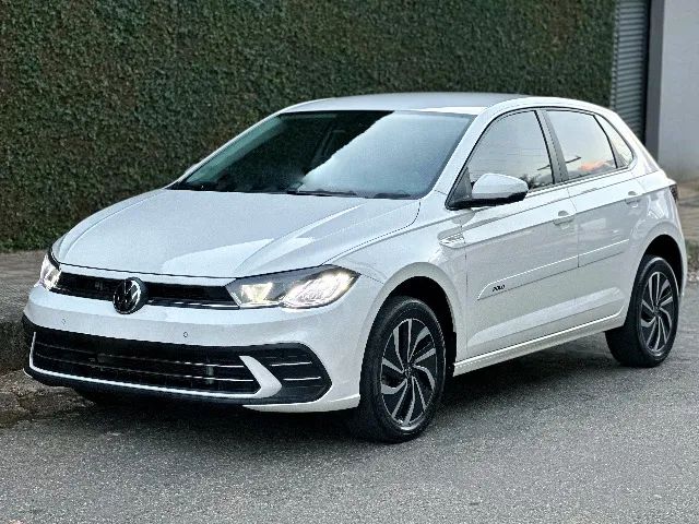 Volkswagen Polo Highline 2023 1.0 TSI - Extremamente novo!