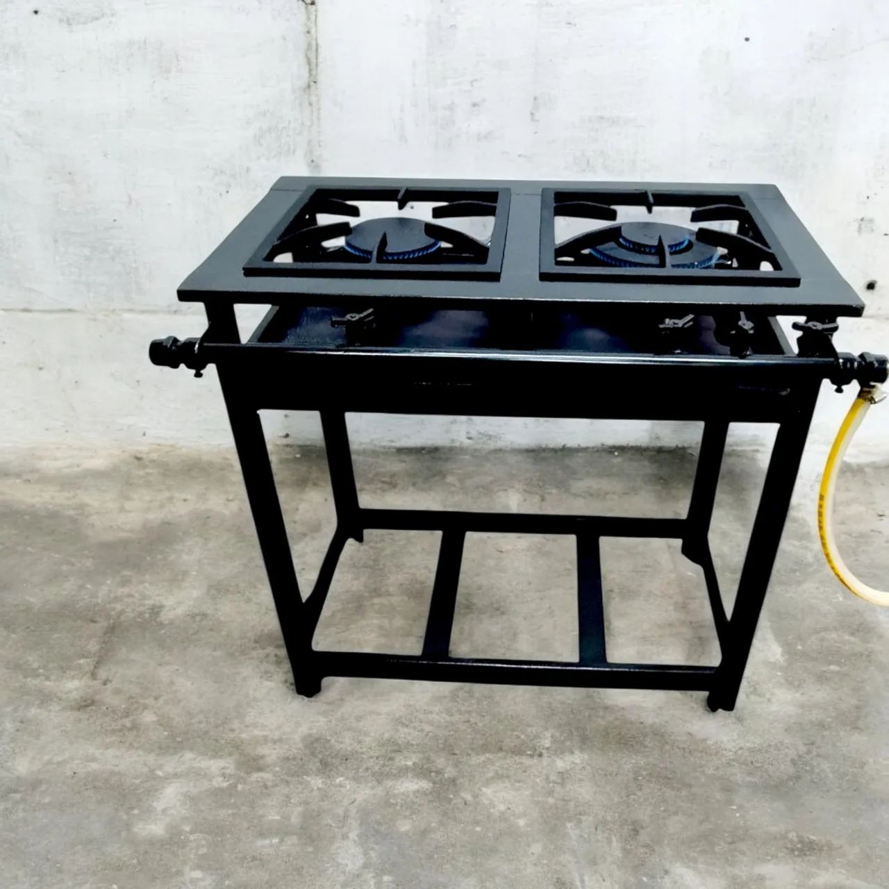 Fogão industrial de 2 bocas 