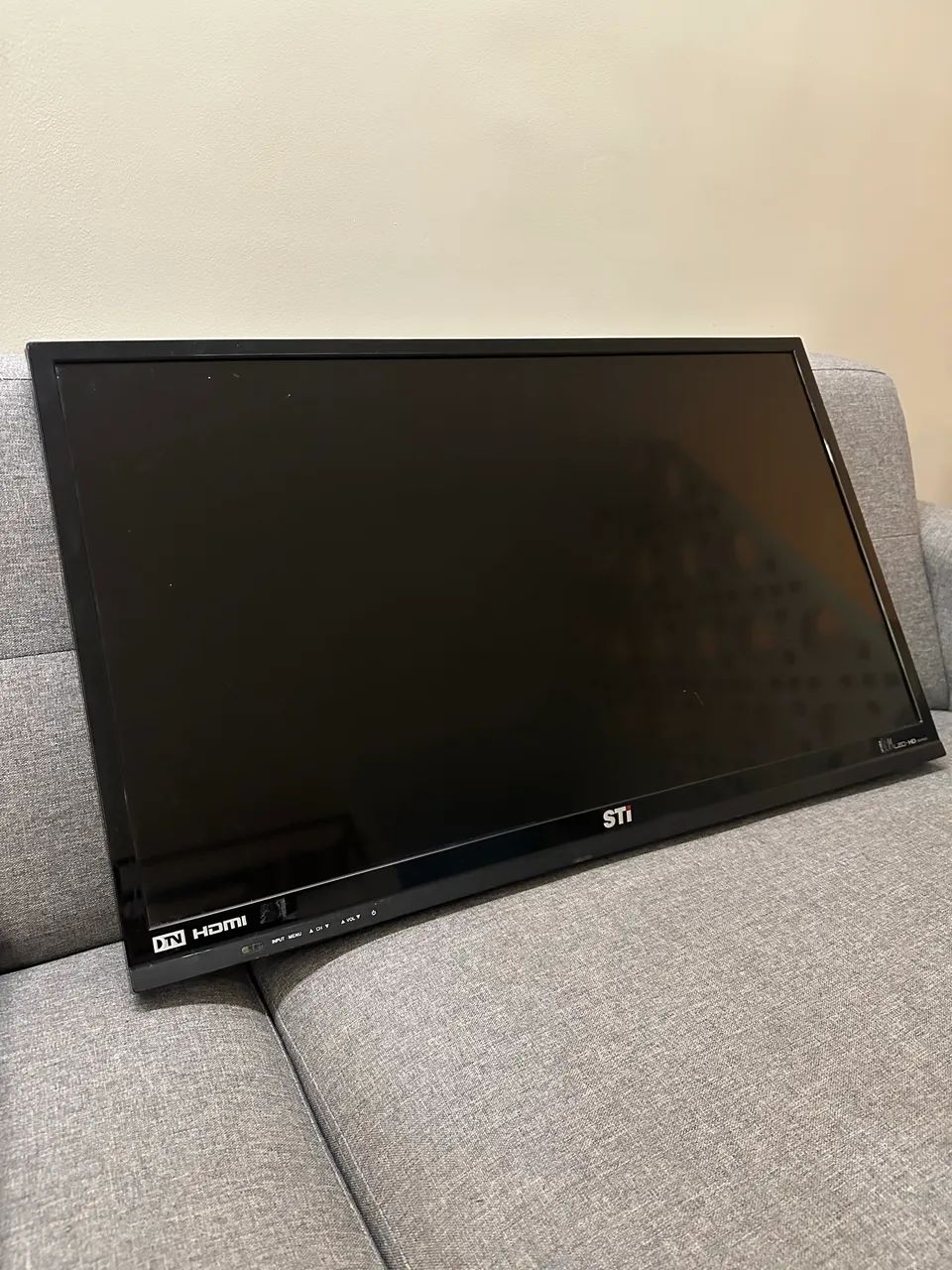 Tv Semp Toshiba 32 polegadas Obs não é smart! - Foto 2