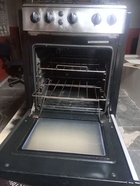 Fogão 4 Bocas com Forno -  Excelente estado! - Foto 5