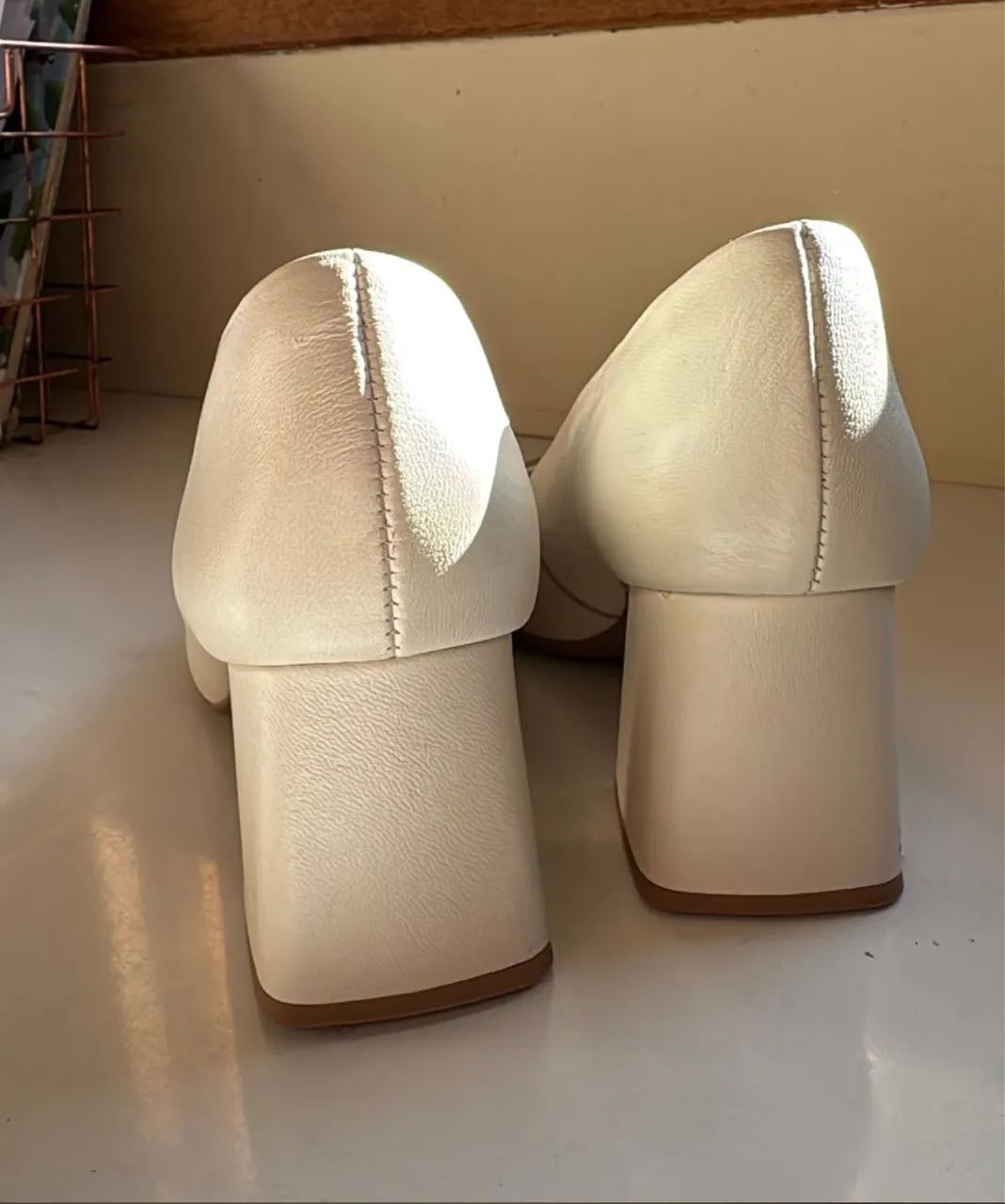 Sapato salto bloco branco  - Foto 4