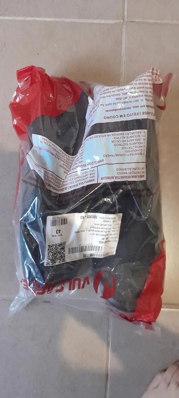 Bota Vulcaflex Preta - Tamanho 43
