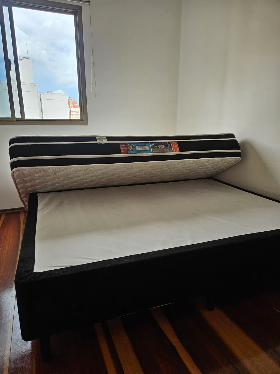 Cama Box de Casal Castor
