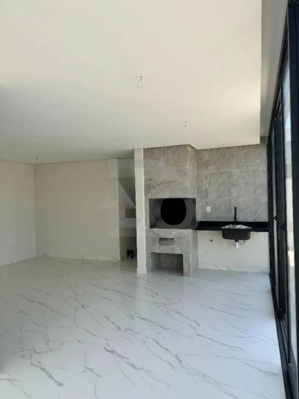 Terras Alphaville 2: Casa de Alto Padrão com Área Gourmet e 5 Vagas de Garagem - Foto 5