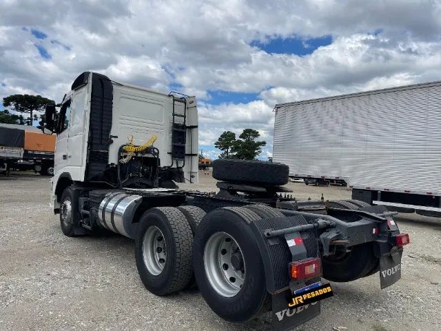 volvo fh 460 6x2 trucado automático completo repasse - Foto 5