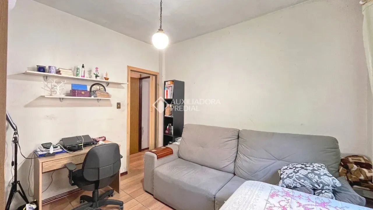 Sobrado espaçoso e muito bem localizado! - Foto 5
