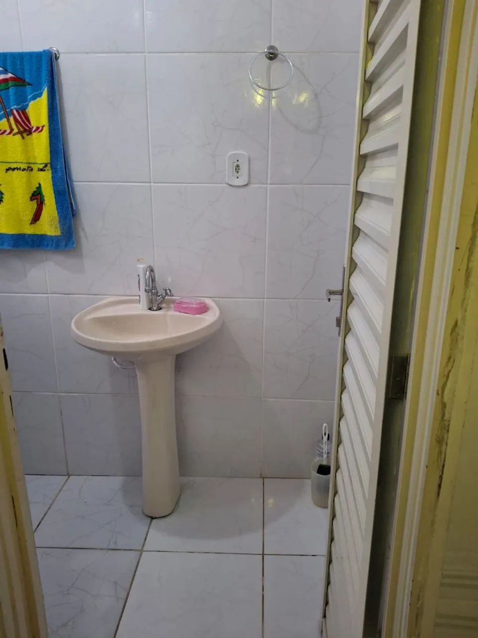 Vende-se Casa no Bairro Primavera II - Foto 5