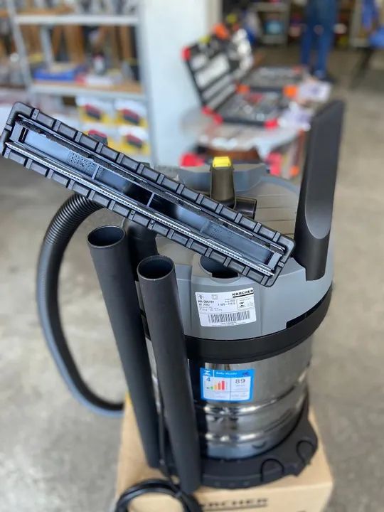 Aspirador de Pó e Líquido Karcher profissional 