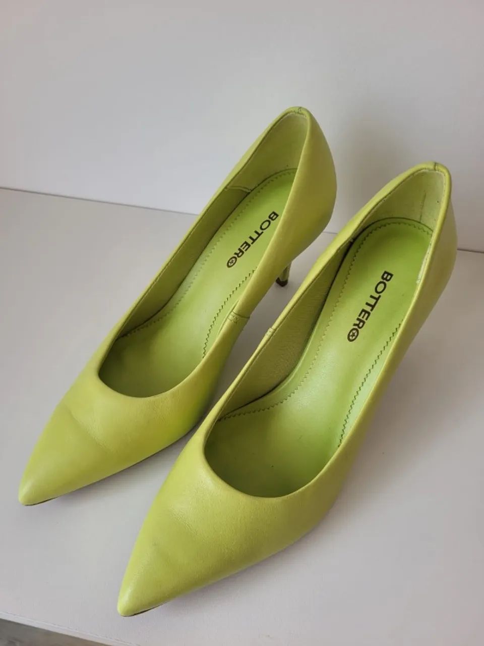 Sapato Bottero Scarpin Verde Limão - Foto 2