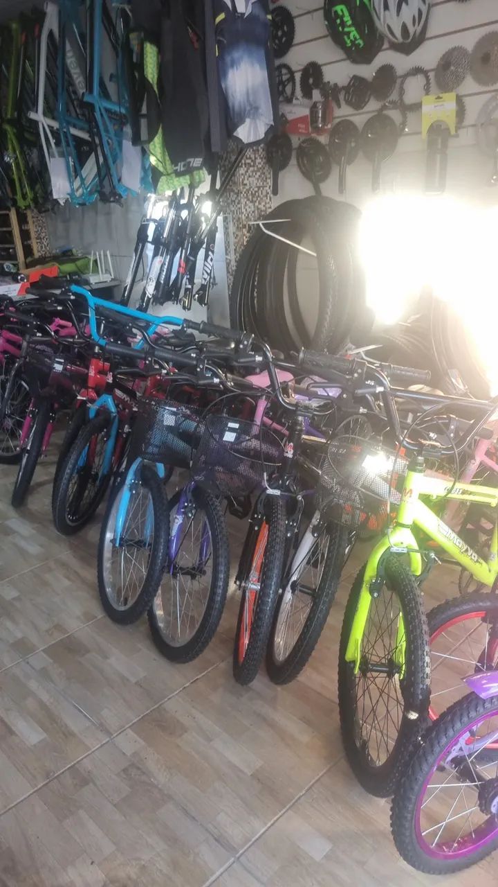Bicicletas Infantis Coloridas com Cesta e Sem Marcha - Foto 3