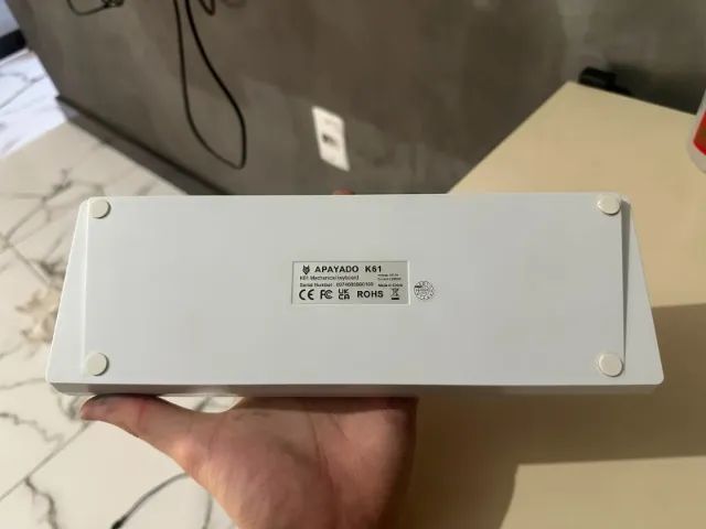 Teclado mecânico Switch RED 60% totalmente branco! - Foto 2