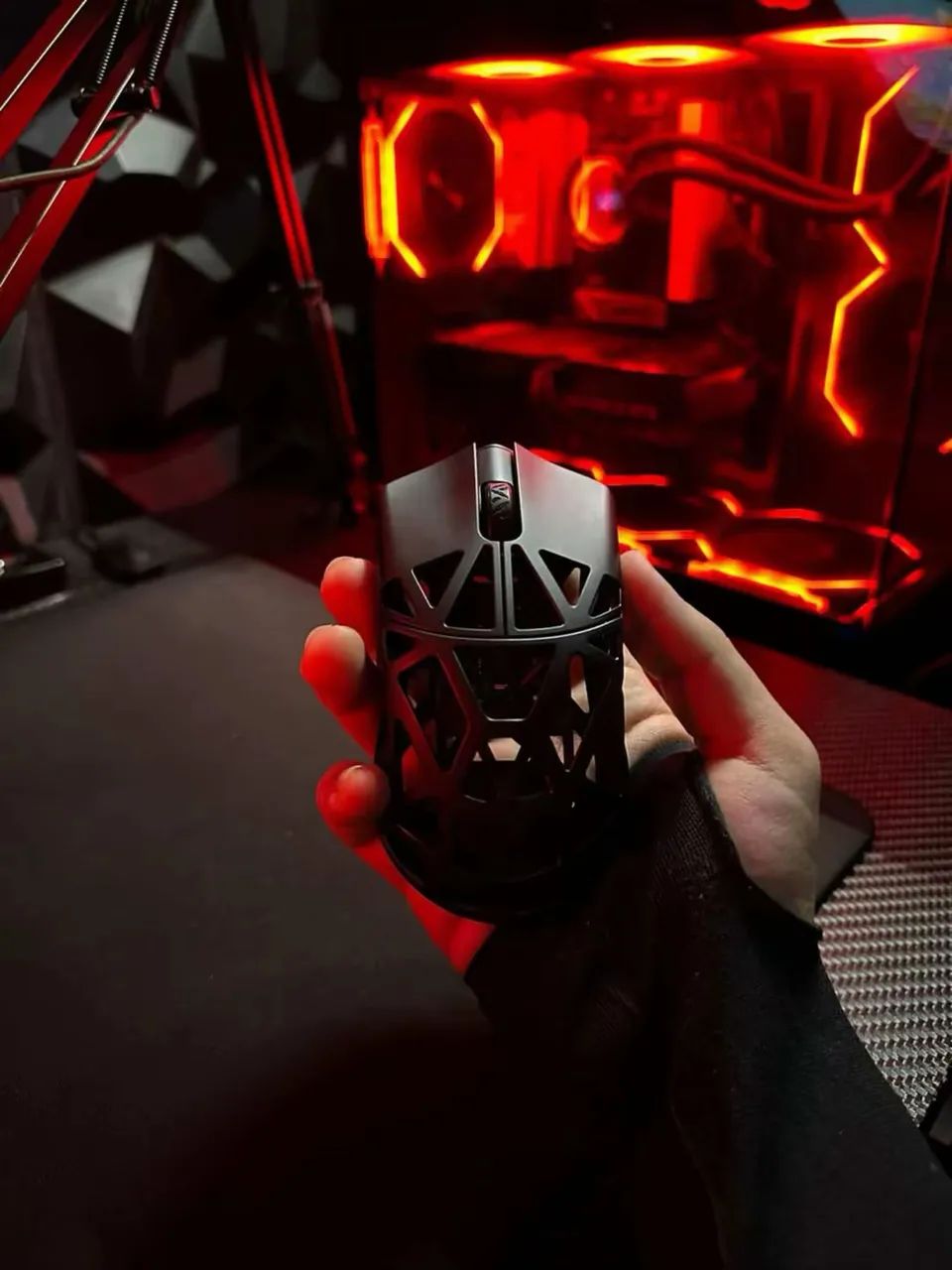 Mouse wl beast x max 8k