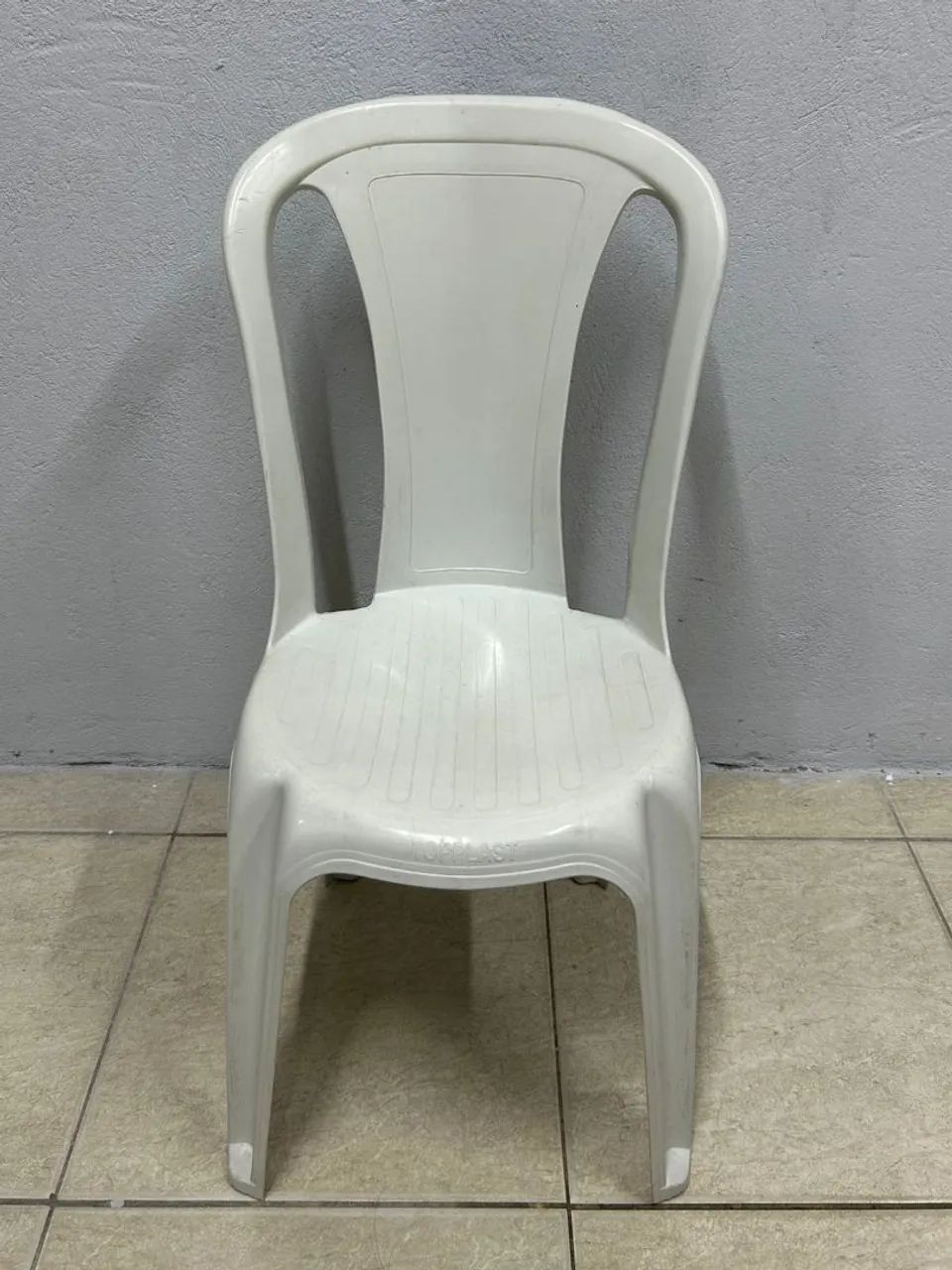 Cadeira plástico sem braço