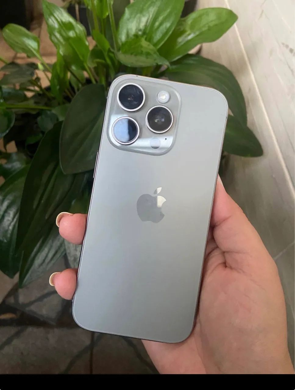 Iphone 16 pro - Foto 3