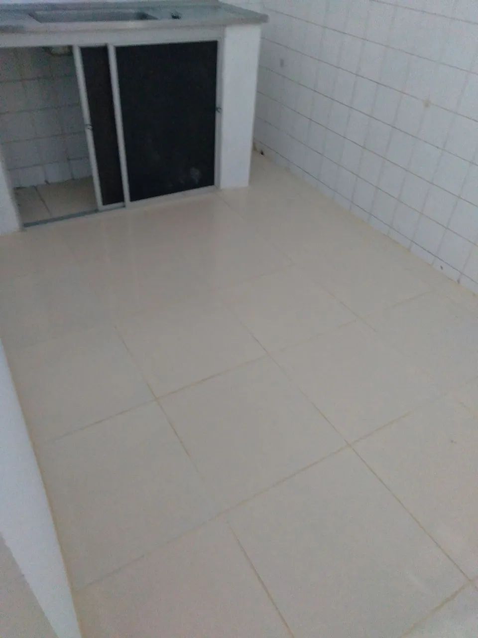 Alugo 1/4 e sala em Piata - Foto 5