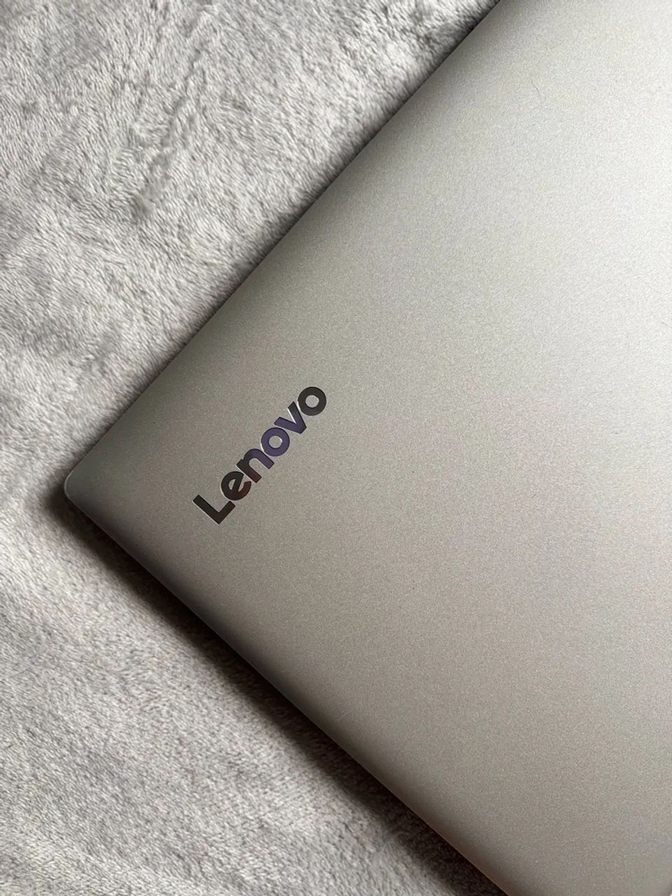 Notebook Lenovo usado - Foto 2