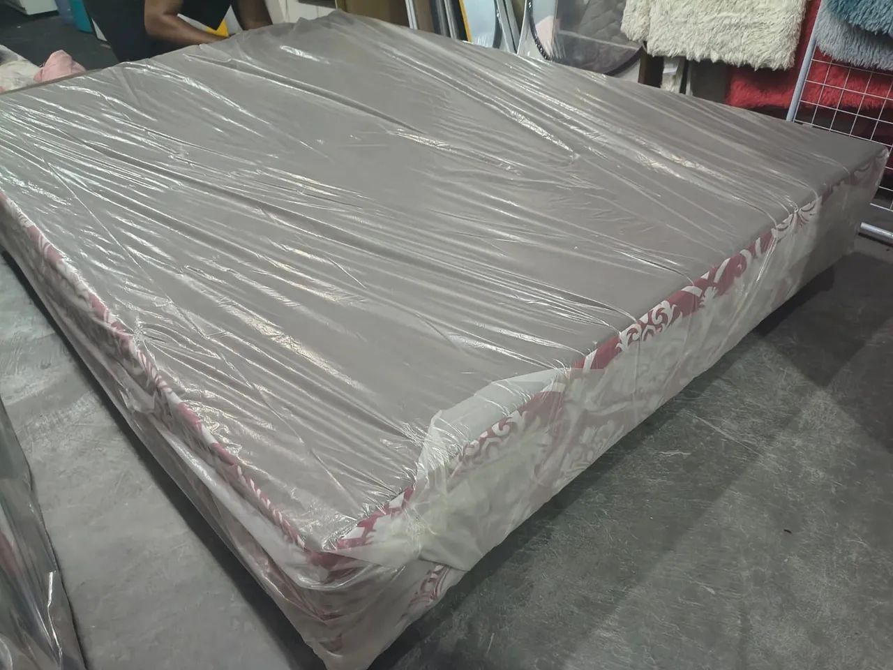Base de cama casal padrão (nova) - Foto 4