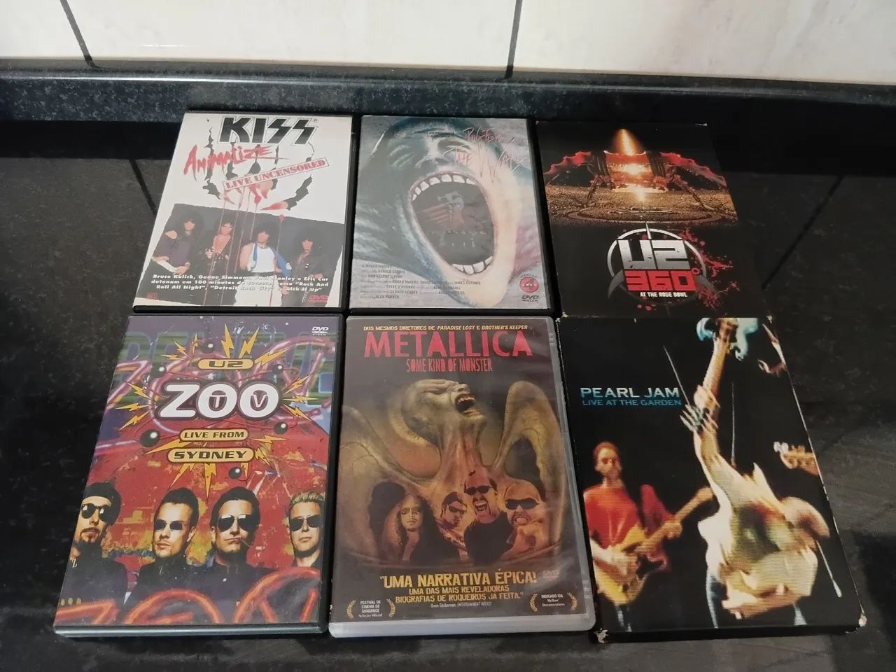 Lote de DVDs de rock alguns duplos