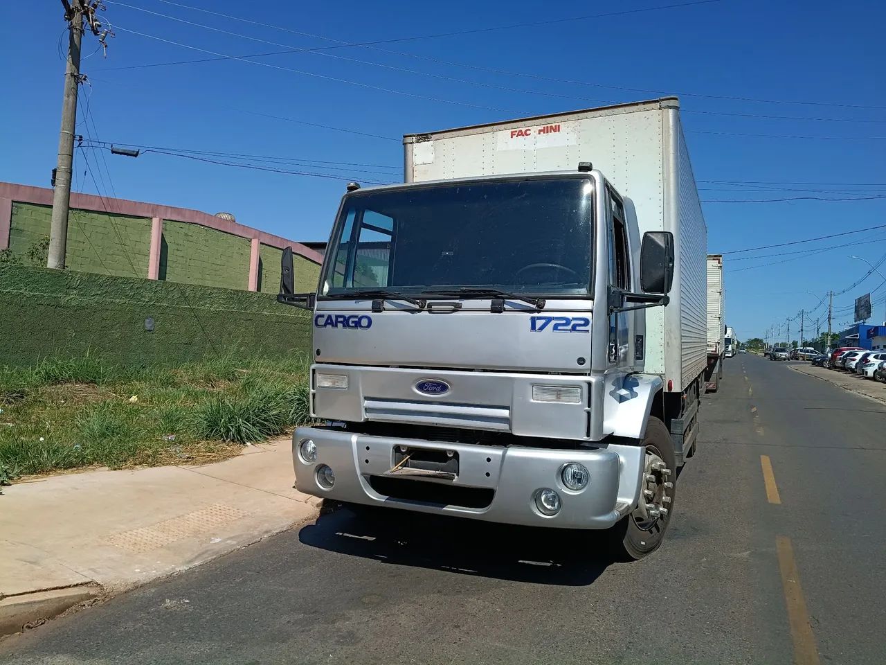 Vendo Ford cargo 1722  - Foto 2