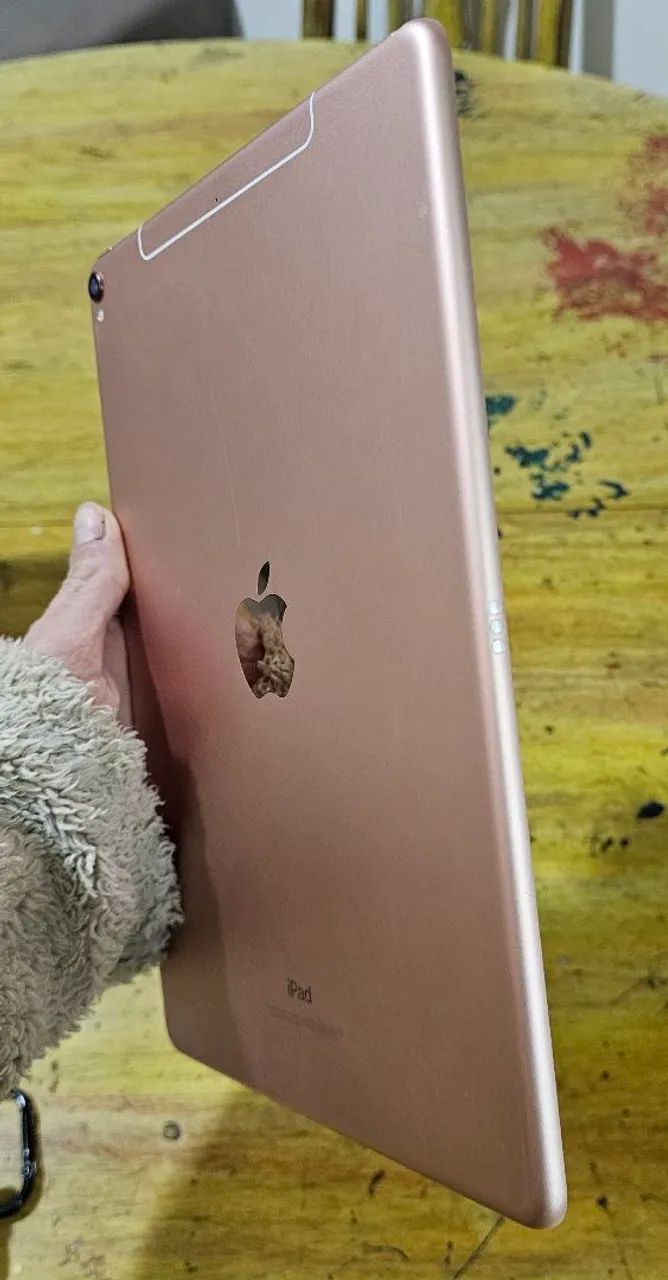 iPad Pro 10,5" 64GB Rose Gold - Impecável (IpadOS 17) - Foto 4