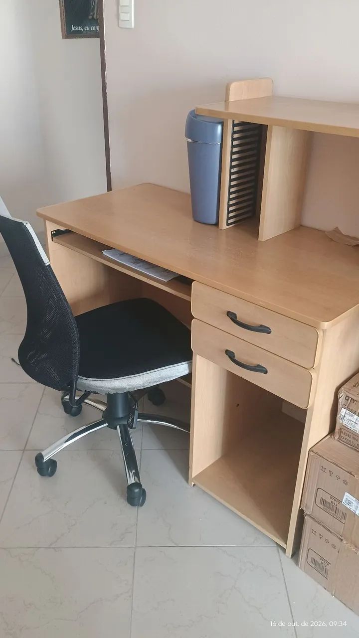 Mesa e cadeira computador  - Foto 3